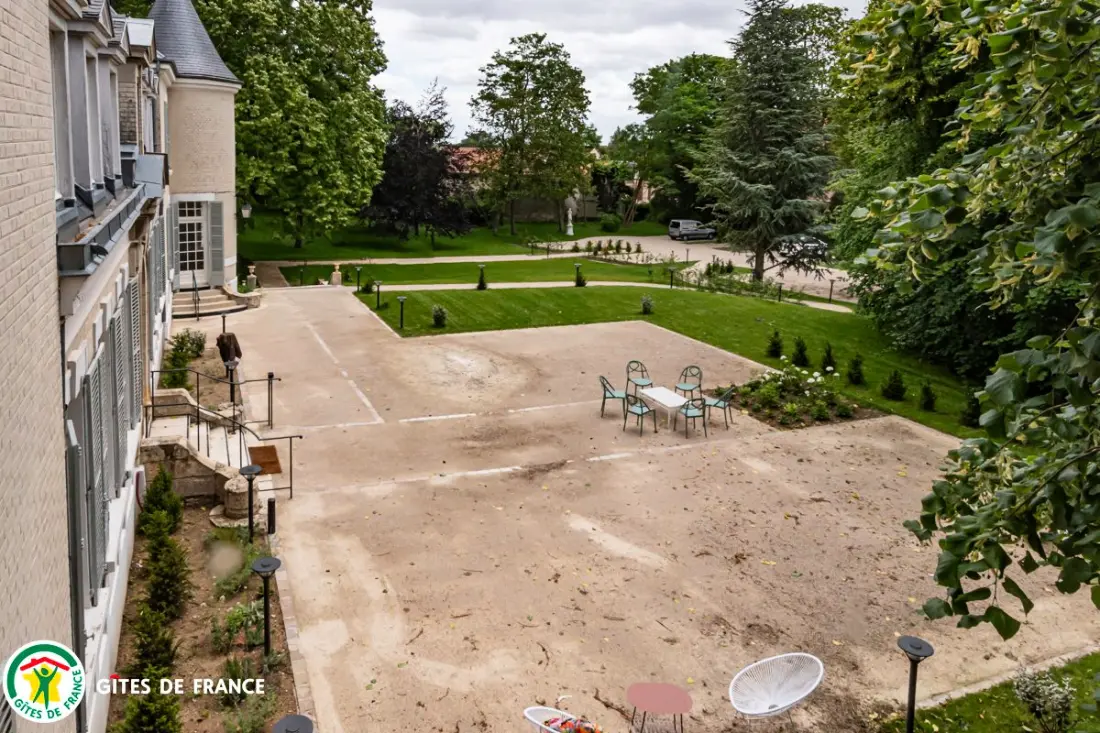 Gîte de France Château de cormicy 4 Ohren