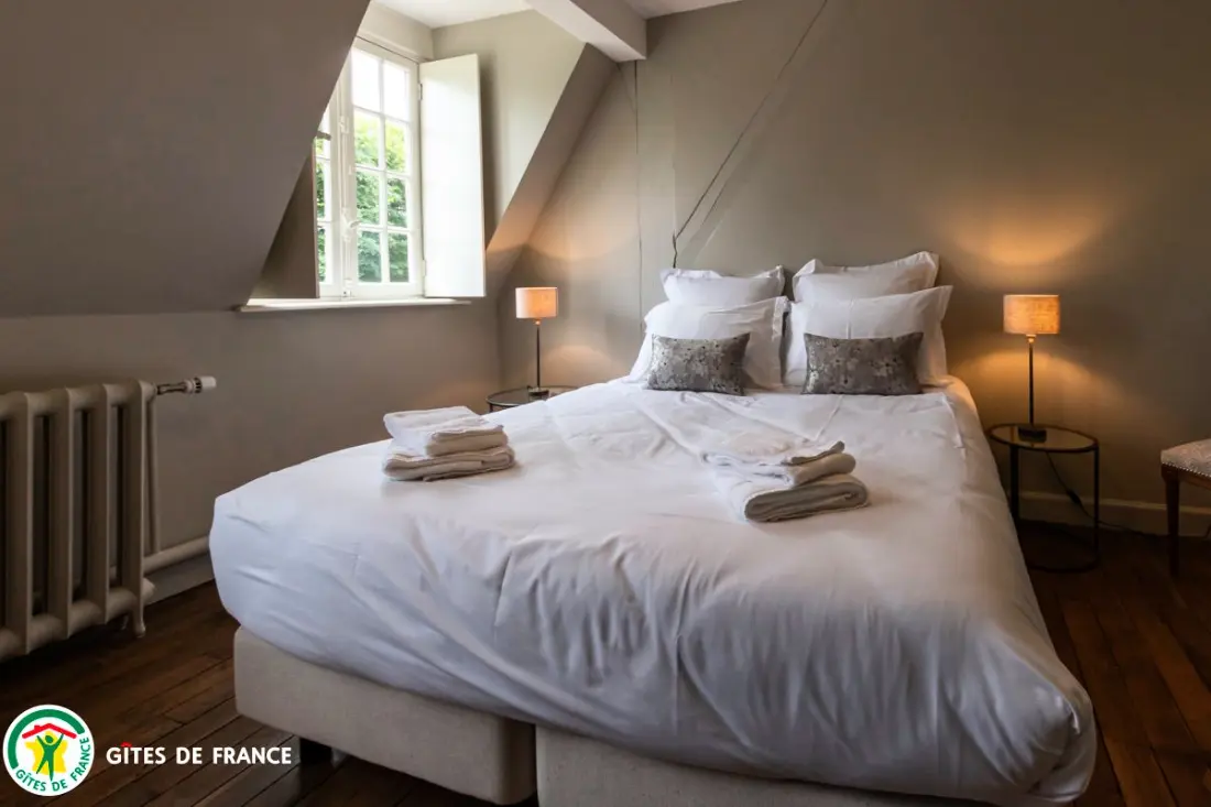 Gîte de France Château de cormicy 4 Ohren