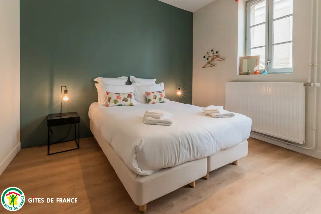 Gîte de France Château de cormicy 4 Ohren