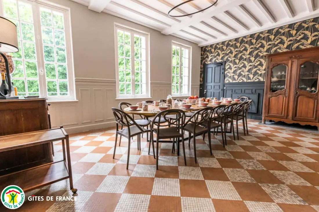 Gîte de France Château de cormicy 4 Ohren