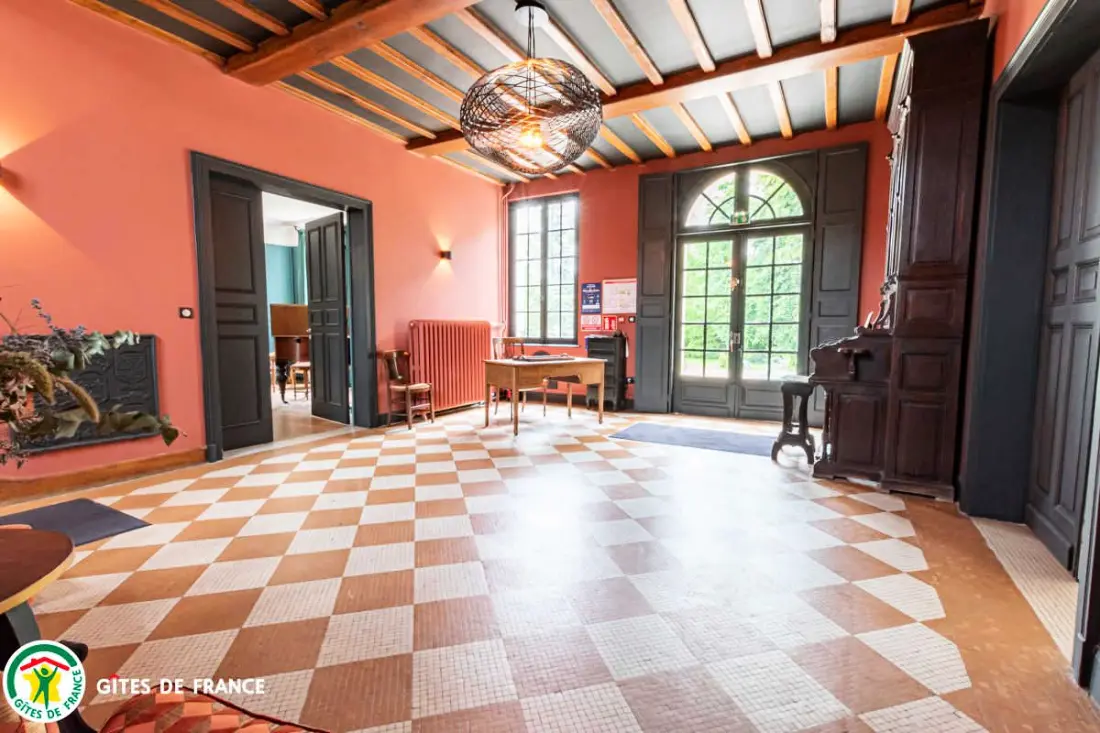 Gîte de France Château de cormicy 4 Ohren