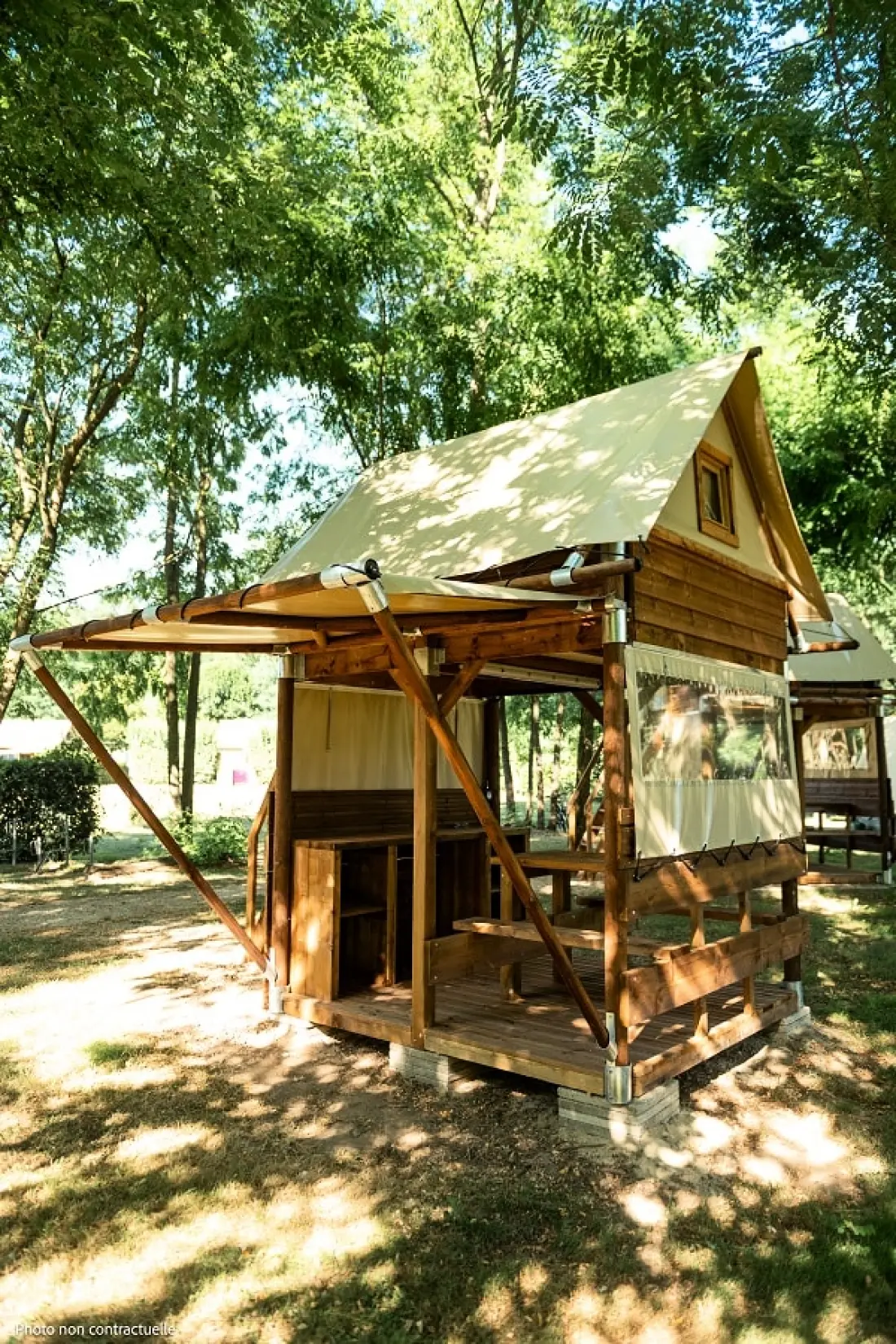 Freizeit - Camping du Lac Cormoranche 5 Sterne★★★★★