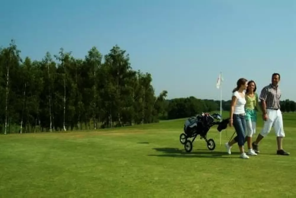 Base de Loisirs - Camping du Lac Cormoranche 4 étoiles★★★★