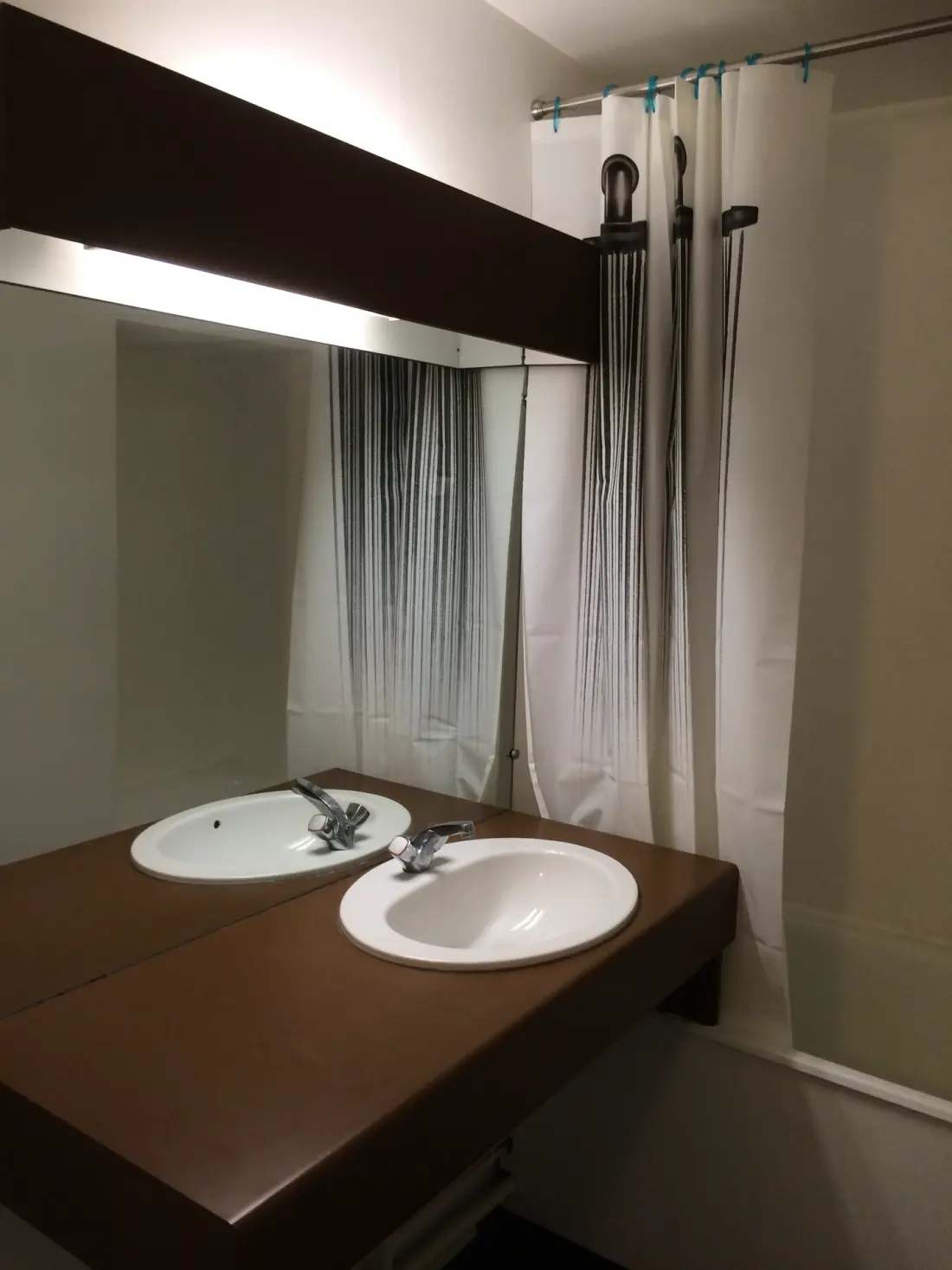 Carette Residence