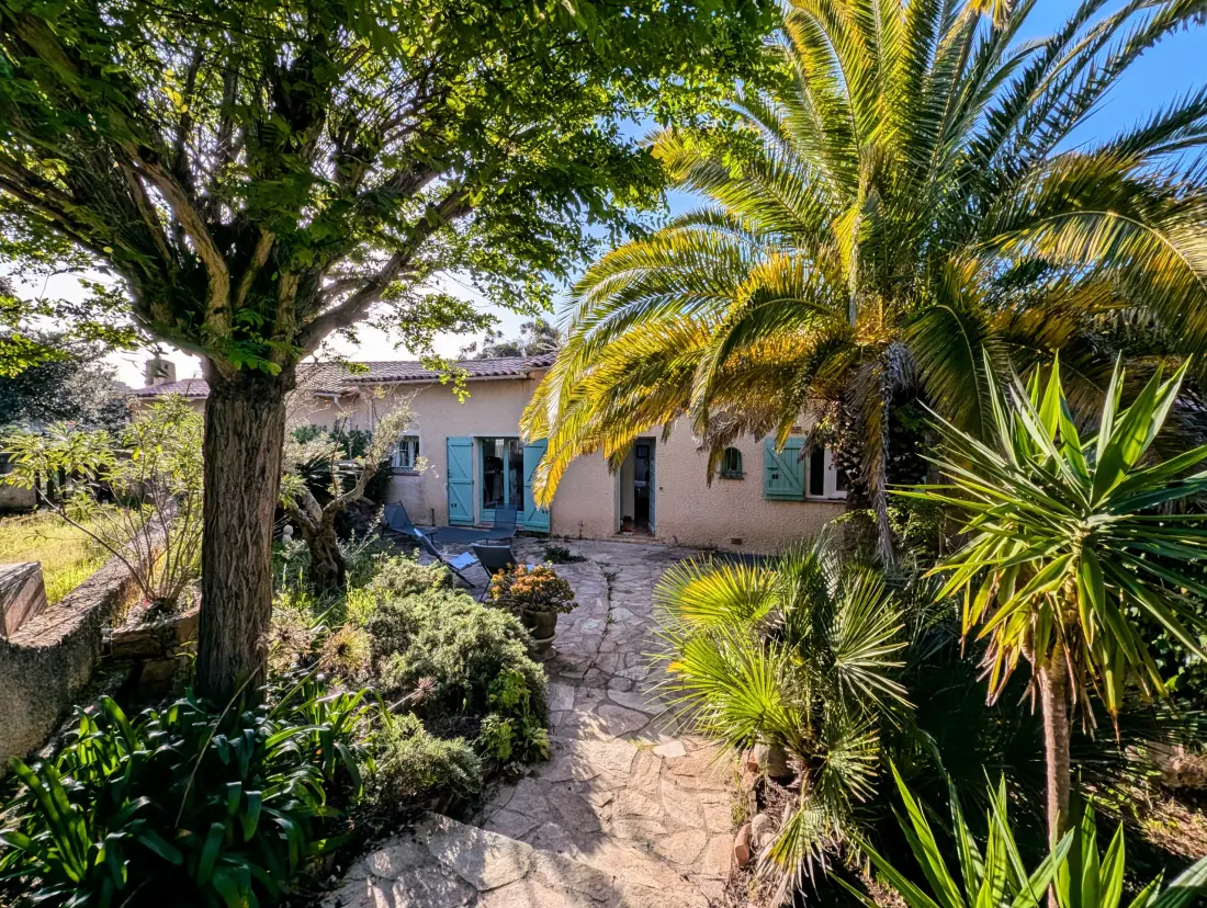 Apartmanok Costa Chiavari - Corsica