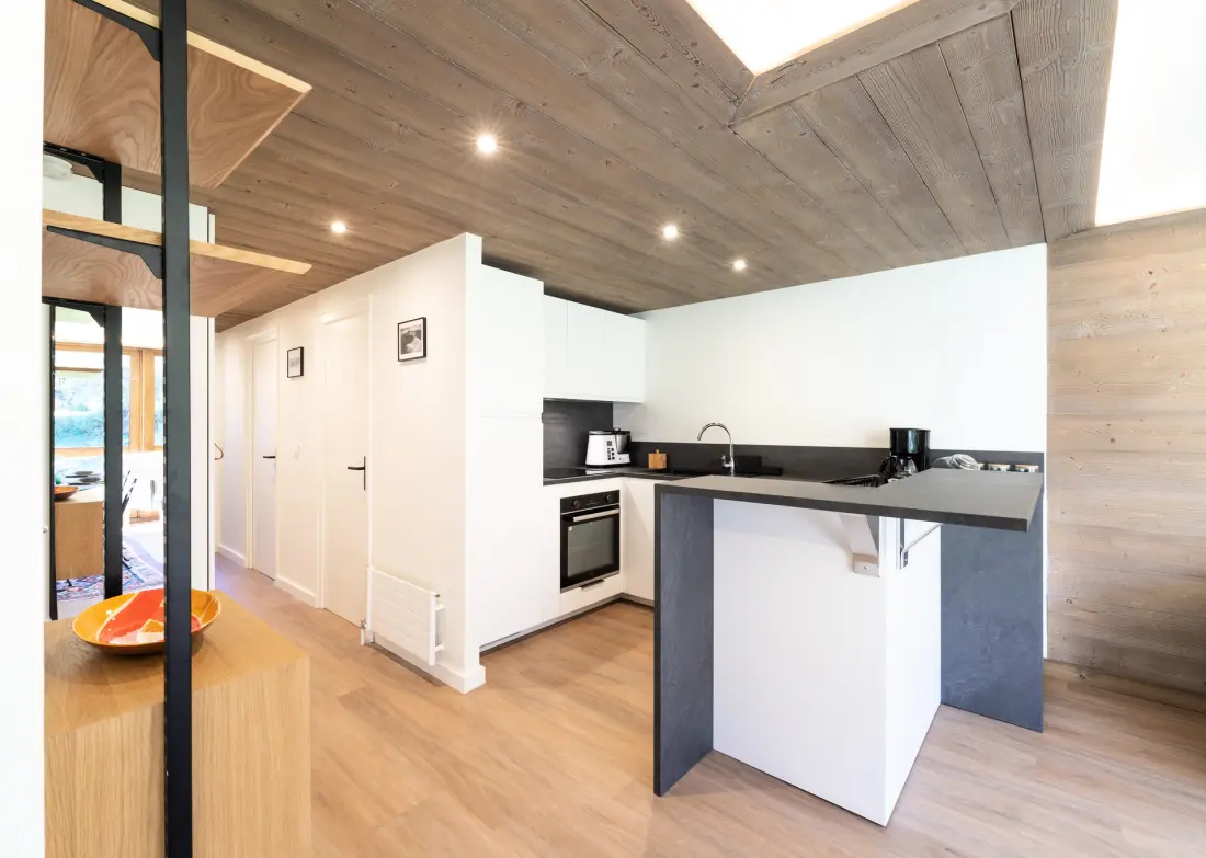Lake Residence
