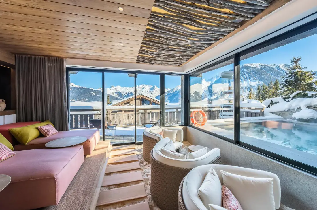 Whitesand Residence