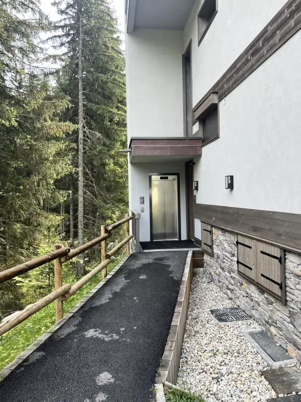 Cosy Studio a teljes természetben közeli pályák