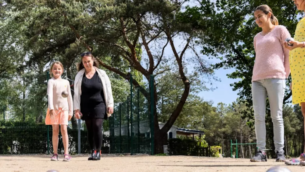 Camping Romanée Le Fort Espagnol 4 Sterne★★★★