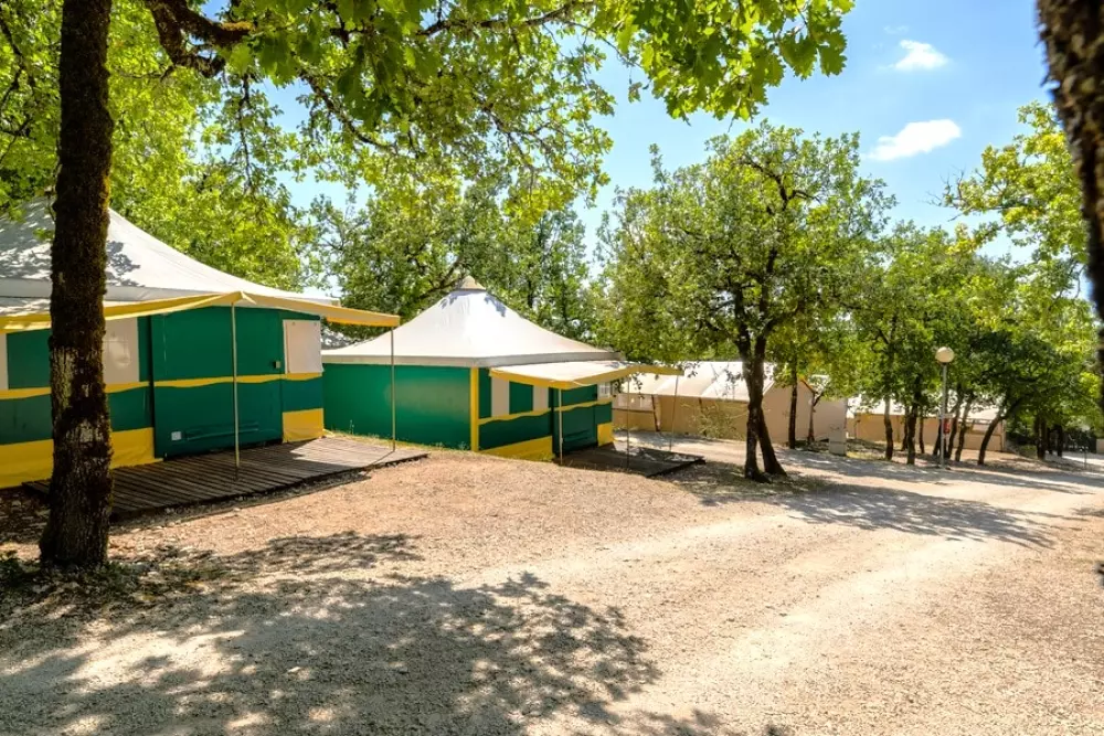 Camping Les Reflets du Quercy 4 Sterne★★★★