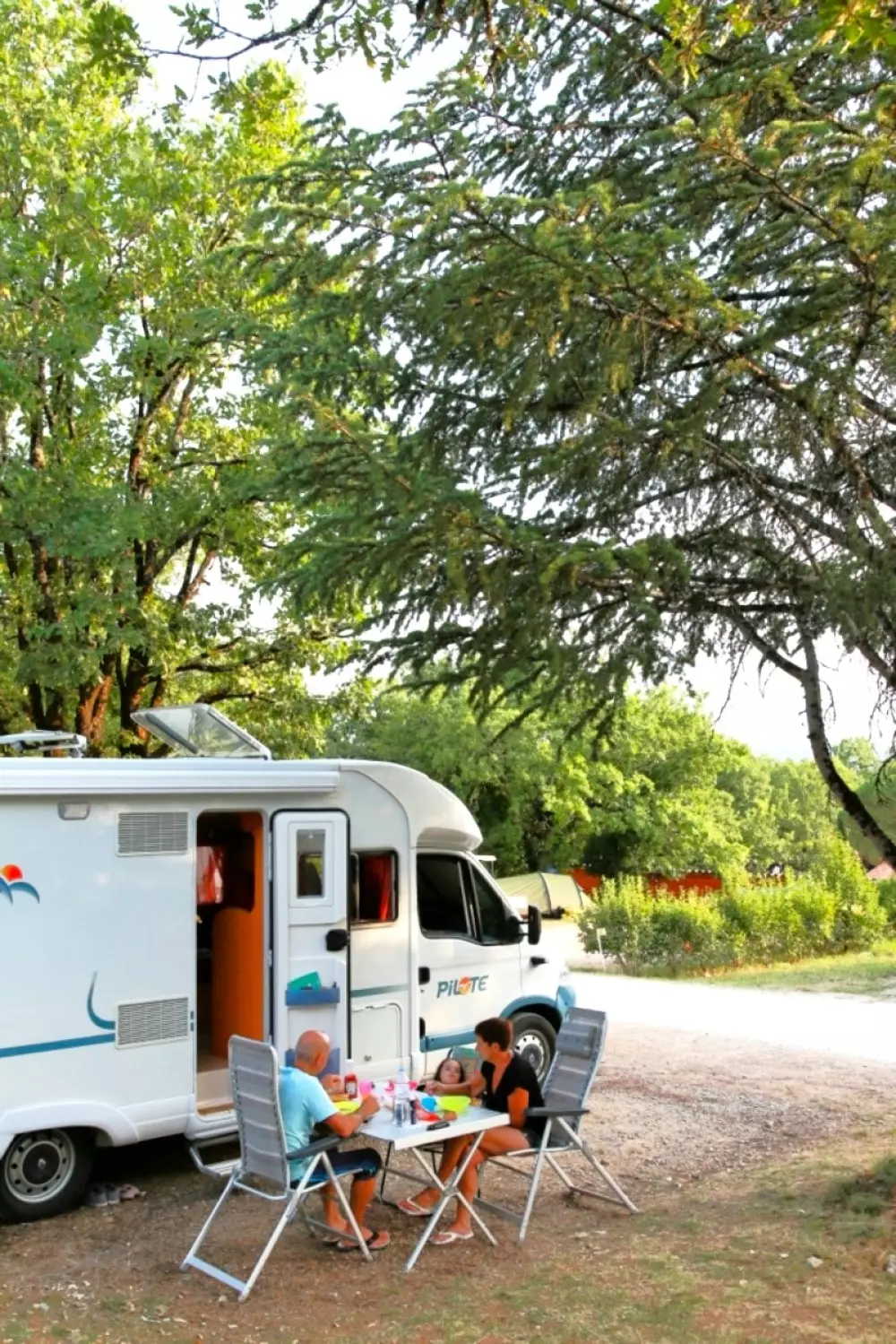 Camping Les Reflets du Quercy 4 Sterne★★★★