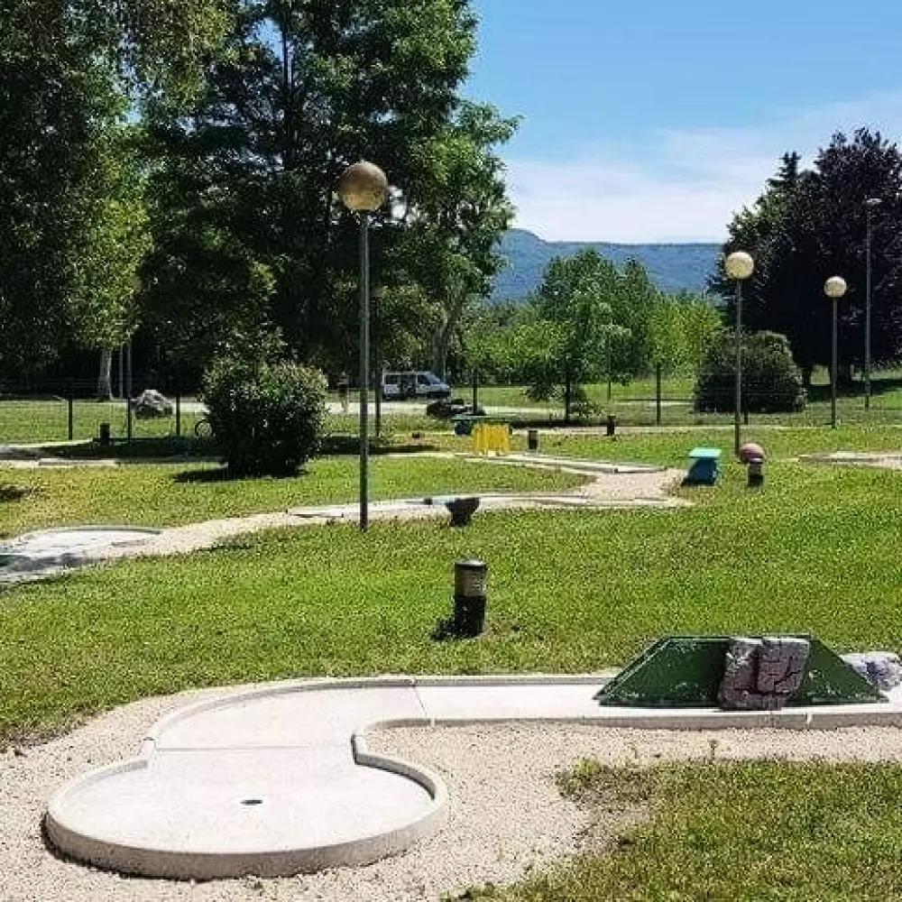 Camping Le Colombier 3 étoiles★★★