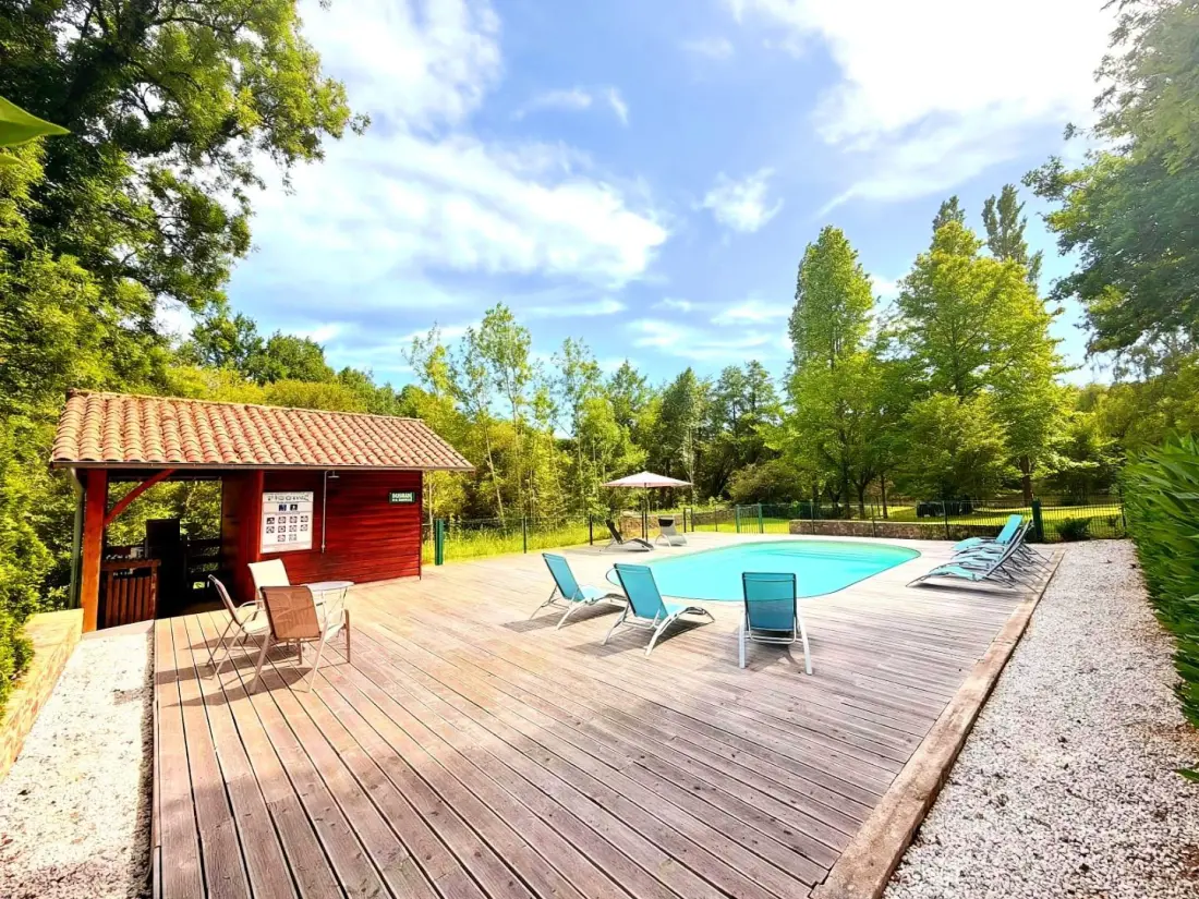 Gîte de France De kastanjebomen 3 oren