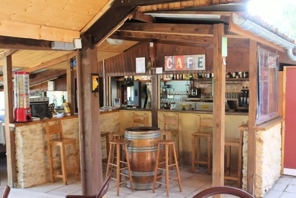 Campsite La Peyrugue 3 Stars★★★