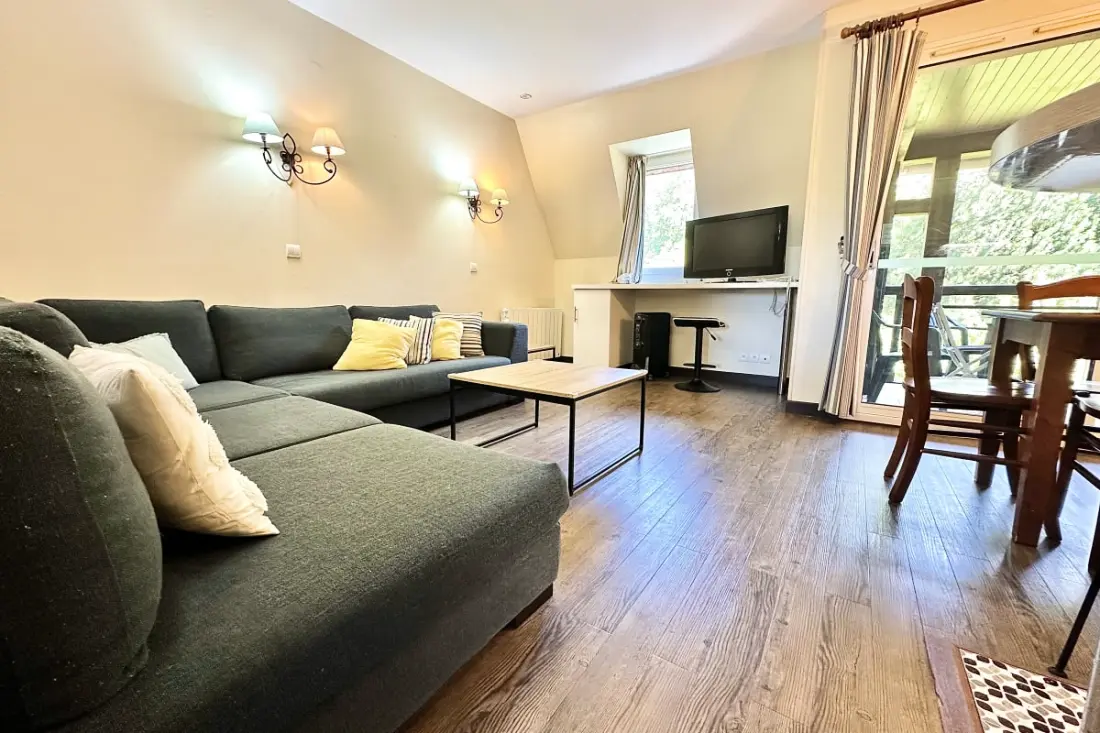 Balcony Apartman Deauville-ben
