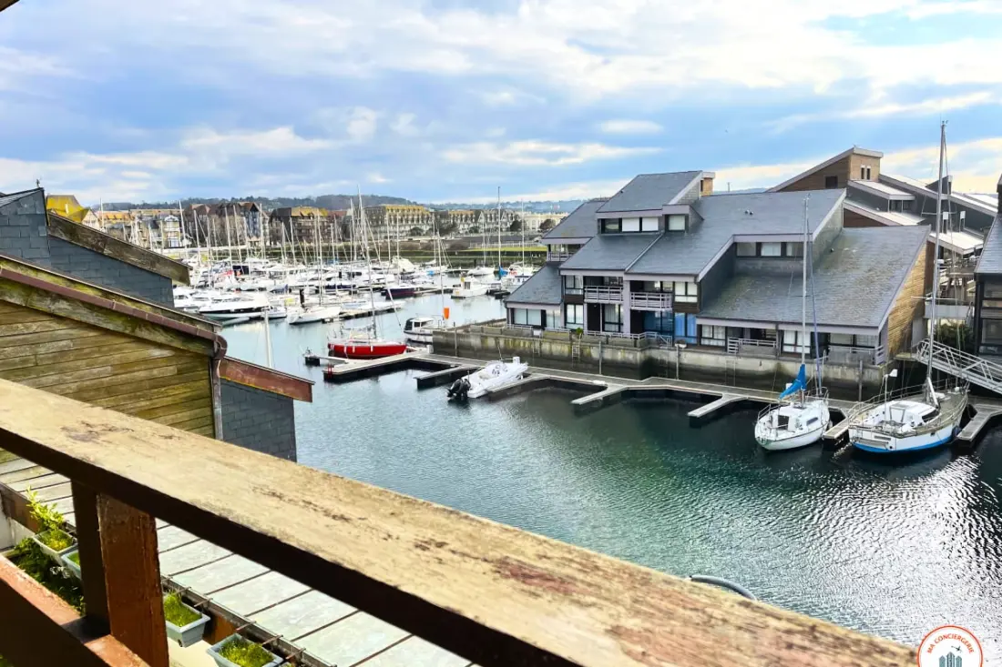 A főszereplő - Marina View, Sea And Casino