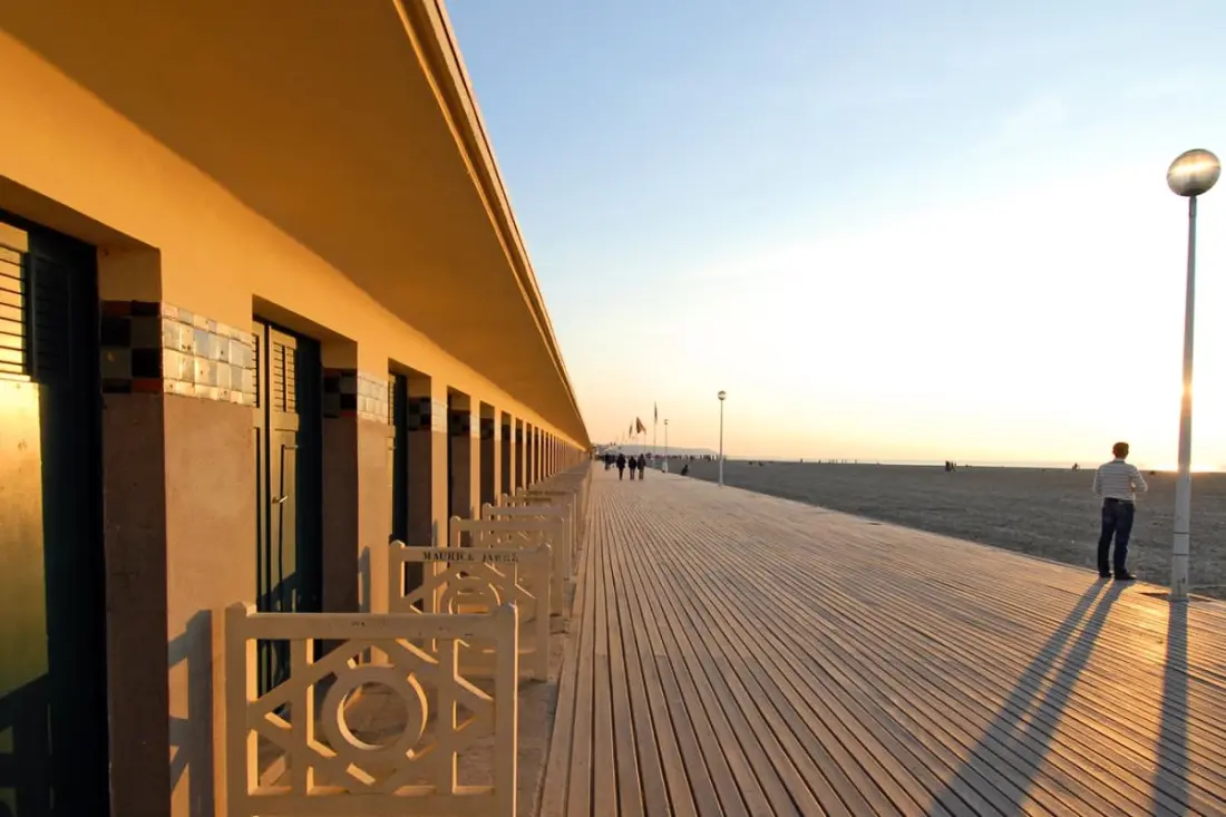 Panoramikus kilátás - Balcony - Parkolás