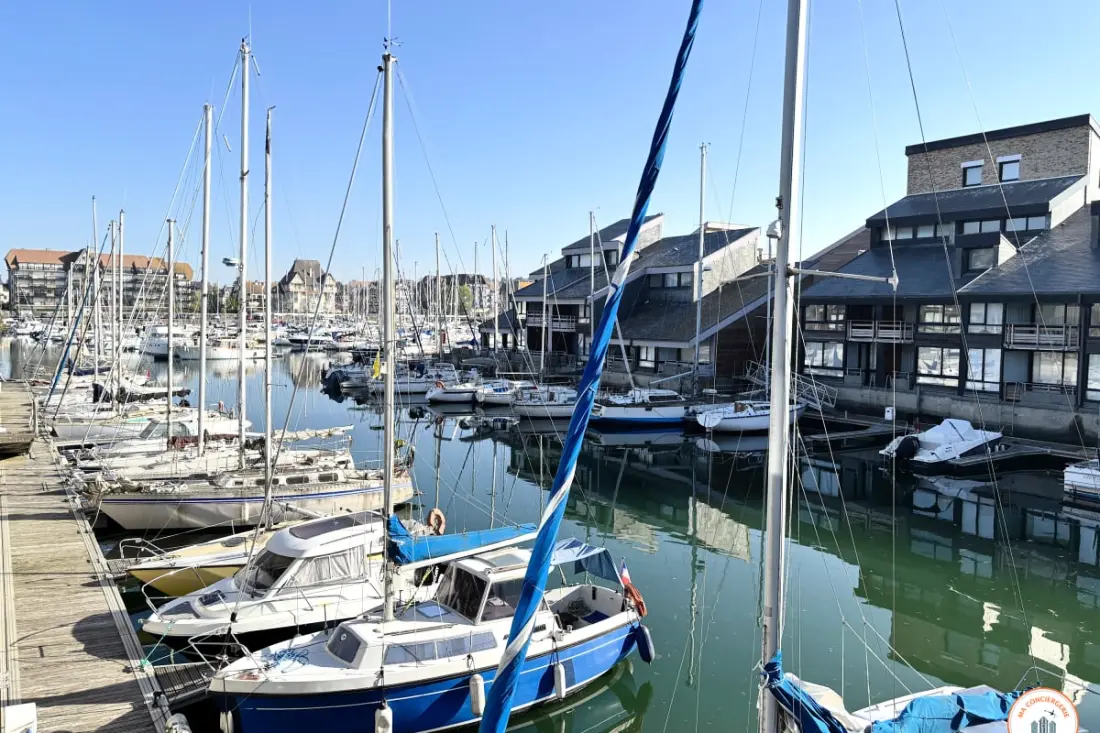 A Fehér Gyöngy - Terrace, Marina Megtekintés