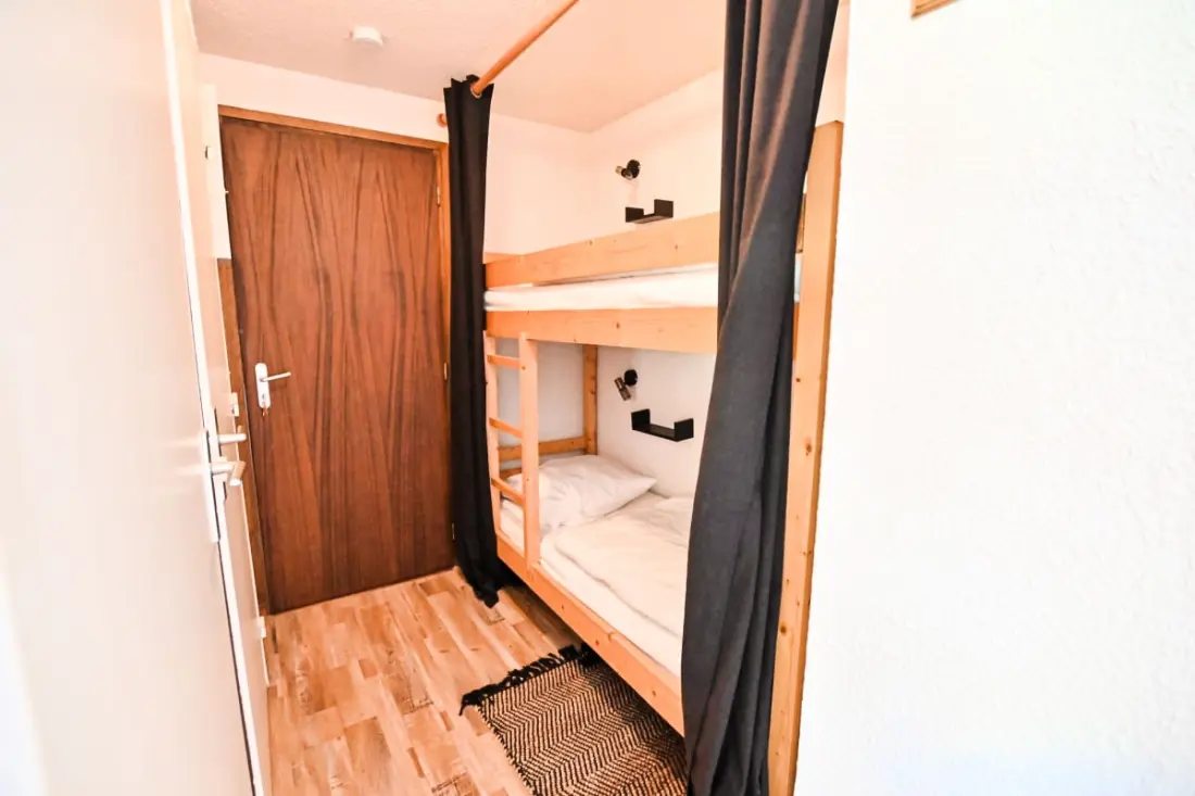 Apt or Chalet közeli síkok fél negyed