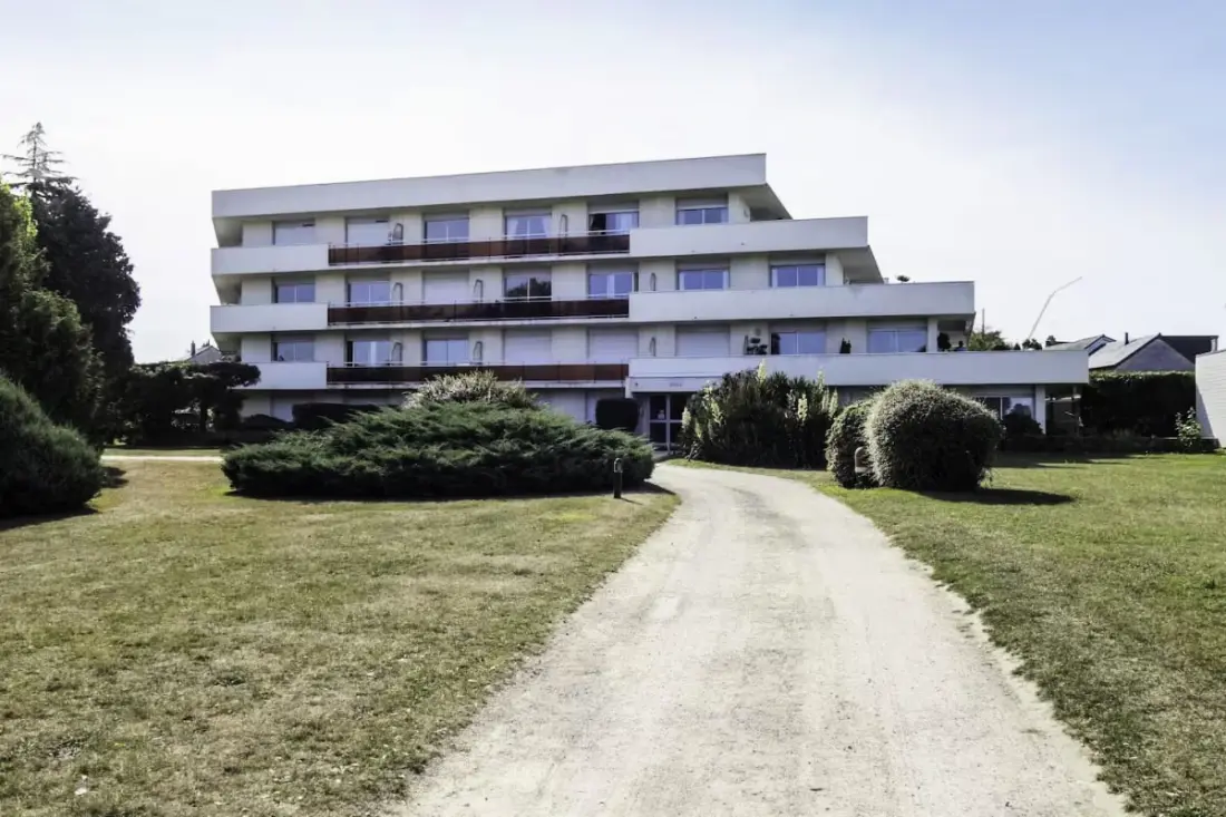 Luminous Apartment, Balcony & Sea Megtekintés