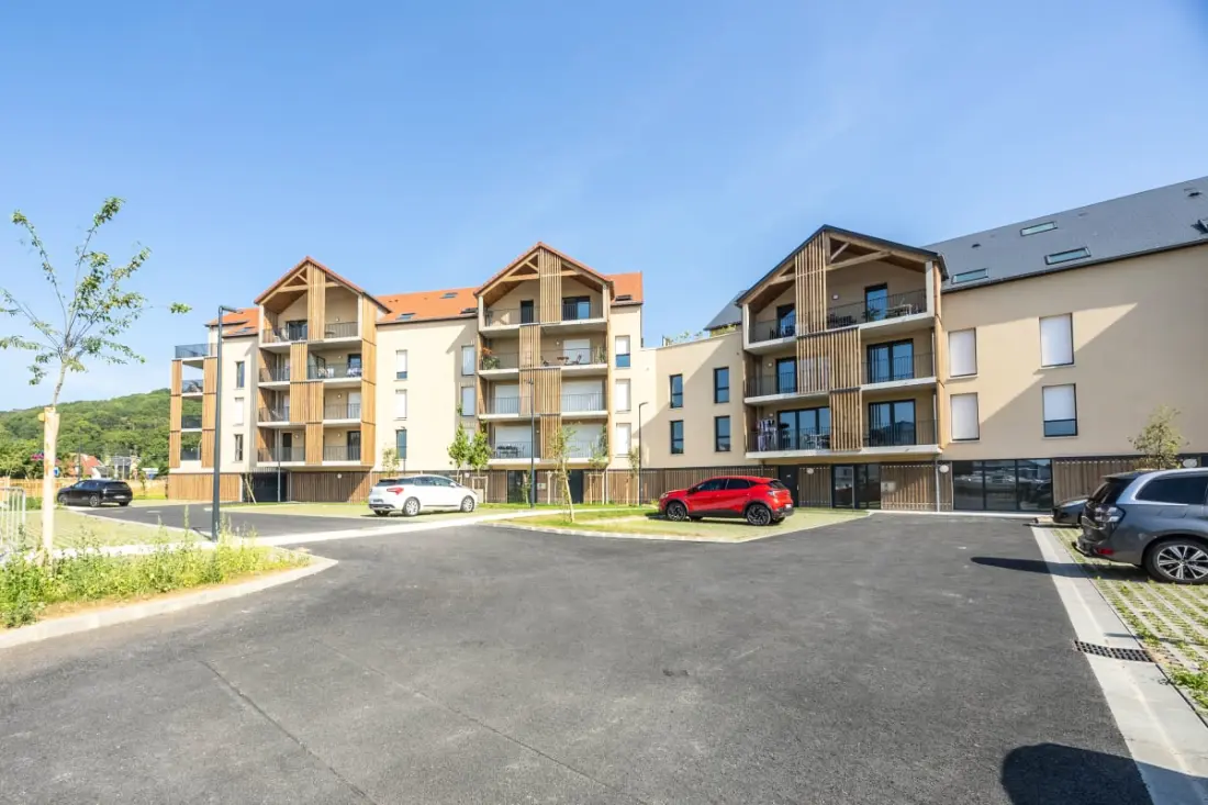A Nest Des Bissons -