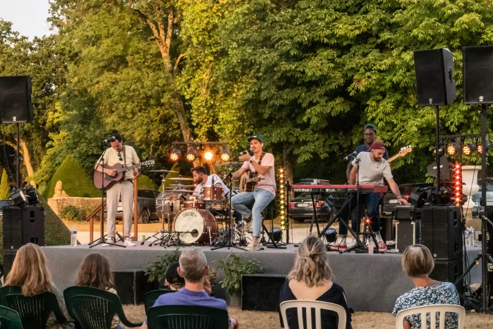 Les Ormes Domaine et Resort 5 Stars★★★★★