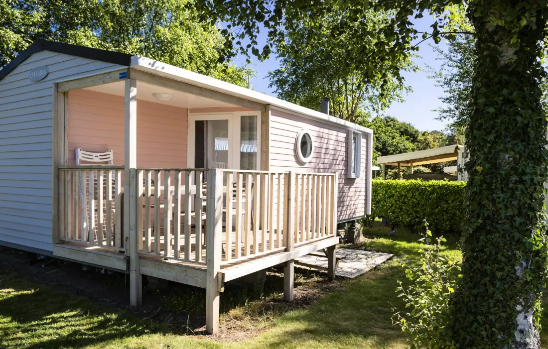 Kwiat Camping Le Kerleyou 3 Gwiazdy★★★ 3 Gwiazdy★★★ 3 Gwiazdy★★★