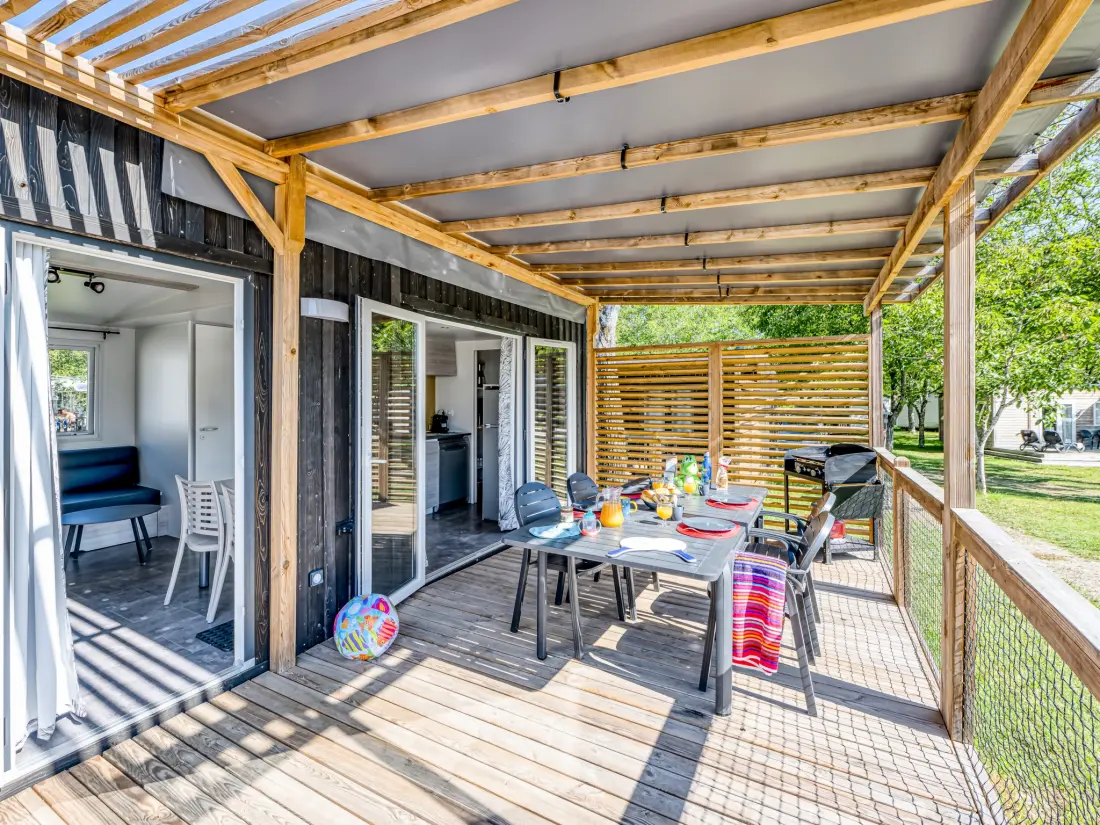 Kwiat Camping Le Kerleyou 3 Gwiazdy★★★ 3 Gwiazdy★★★ 3 Gwiazdy★★★