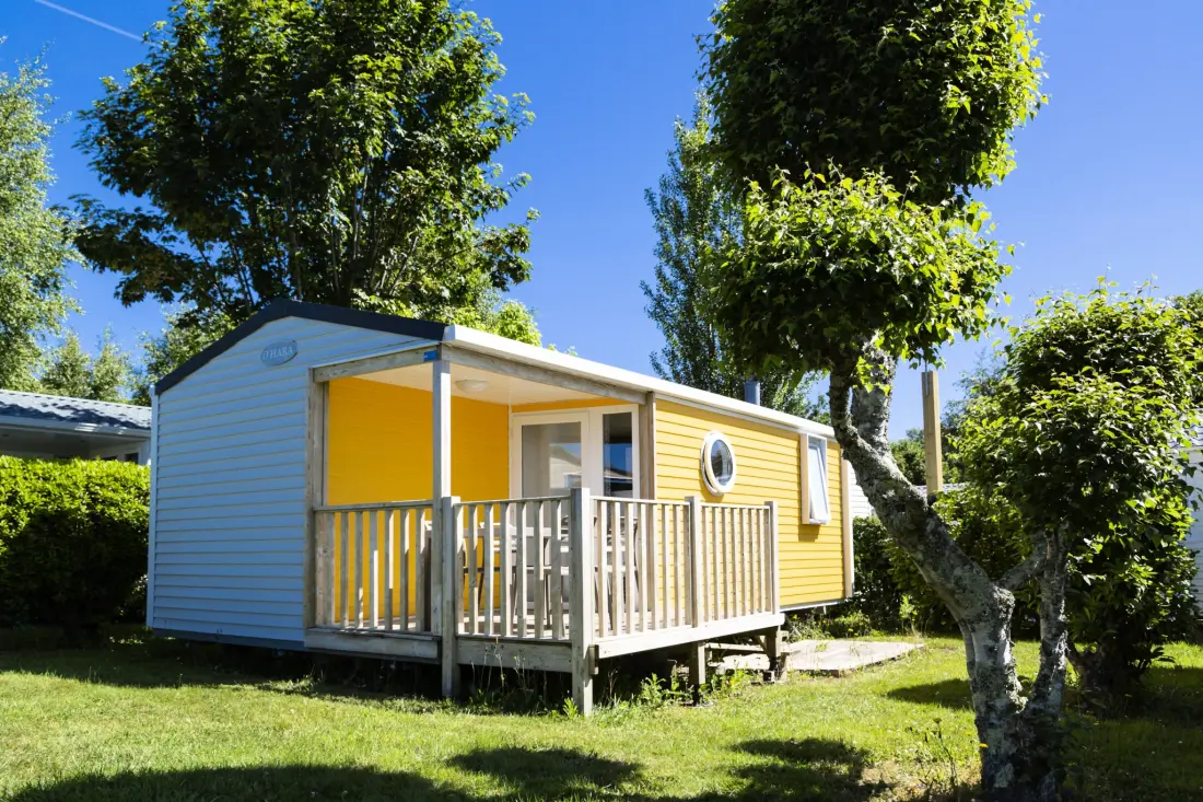 Kwiat Camping Le Kerleyou 3 Gwiazdy★★★ 3 Gwiazdy★★★ 3 Gwiazdy★★★