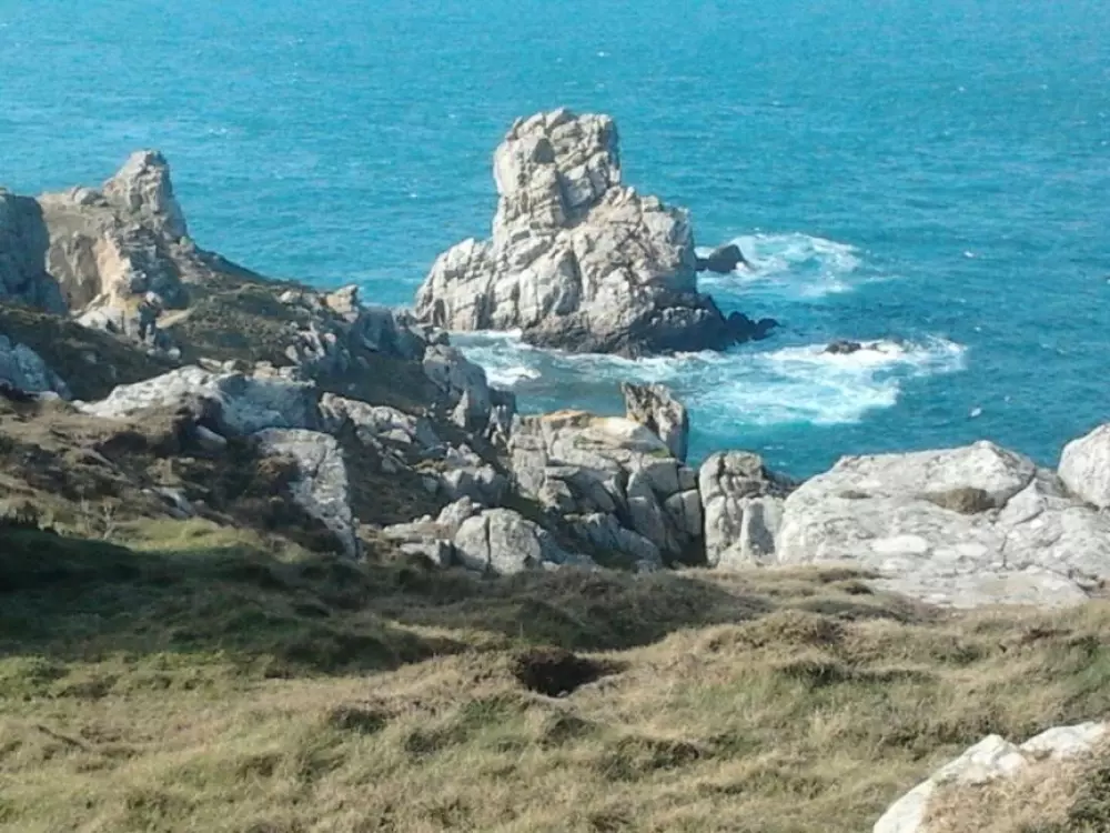 Flower Camping Le Kerleyou  3 étoiles★★★