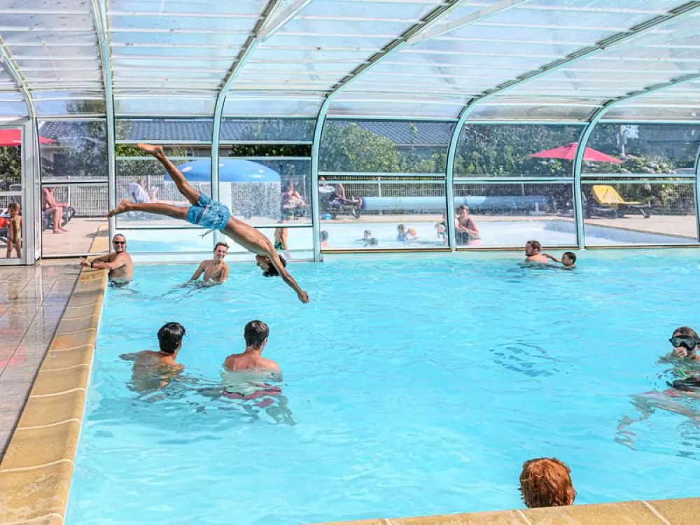 Flower Camping Le Kerleyou  3 étoiles★★★