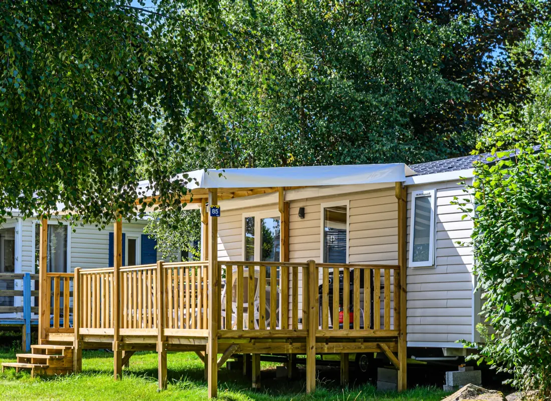 Kwiat Camping Le Kerleyou 3 Gwiazdy★★★ 3 Gwiazdy★★★ 3 Gwiazdy★★★