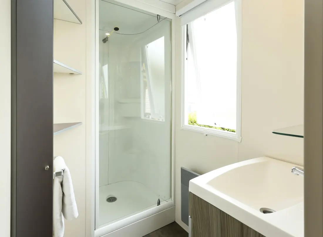 Kwiat Camping Le Kerleyou 3 Gwiazdy★★★ 3 Gwiazdy★★★ 3 Gwiazdy★★★