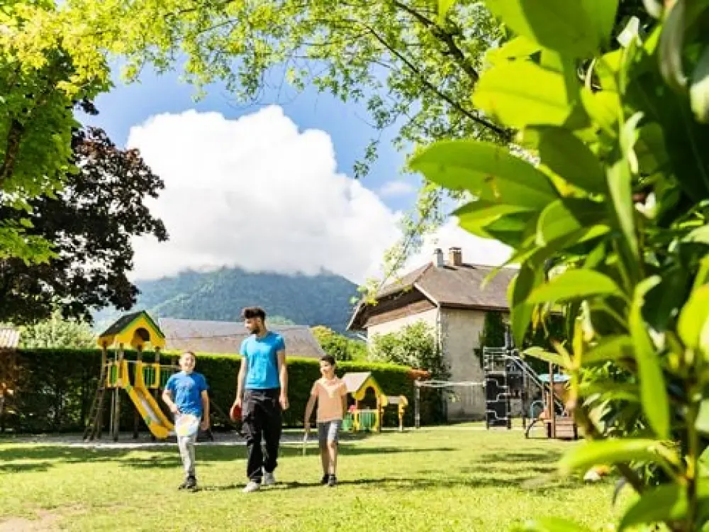 Camping Romanée - La Ferme De La Serraz 5 Gwiazdy★★★★★