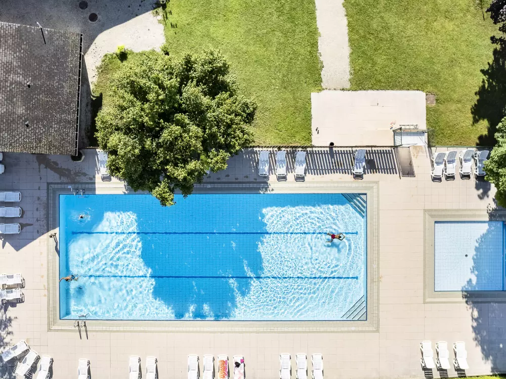 Camping Romanée La Ferme de la Serraz 5 Sterren★★★★★