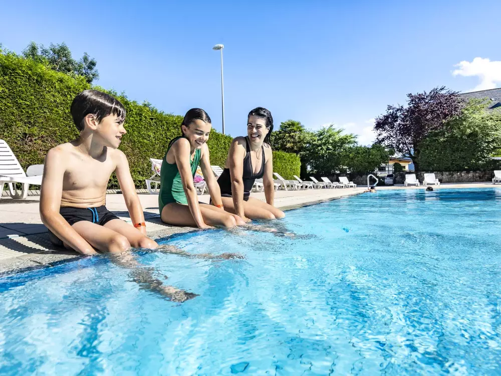 Camping Romanée La Ferme de la Serraz 5 Sterren★★★★★