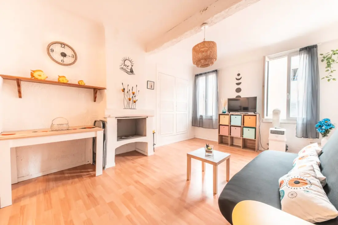 Functional Studio for 2 in the heart of Draguignan