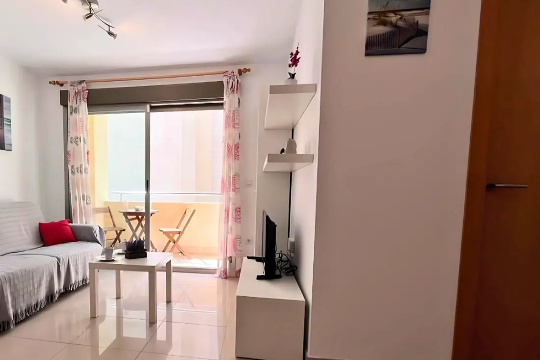 Fényes apartman 50m De La Plage medencével és parkolóval