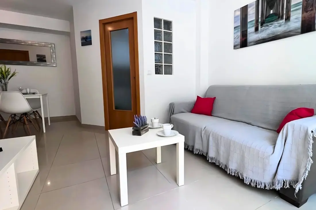 Fényes apartman 50m De La Plage medencével és parkolóval