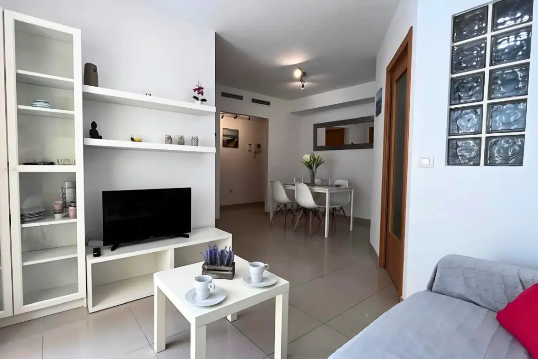 Fényes apartman 50m De La Plage medencével és parkolóval