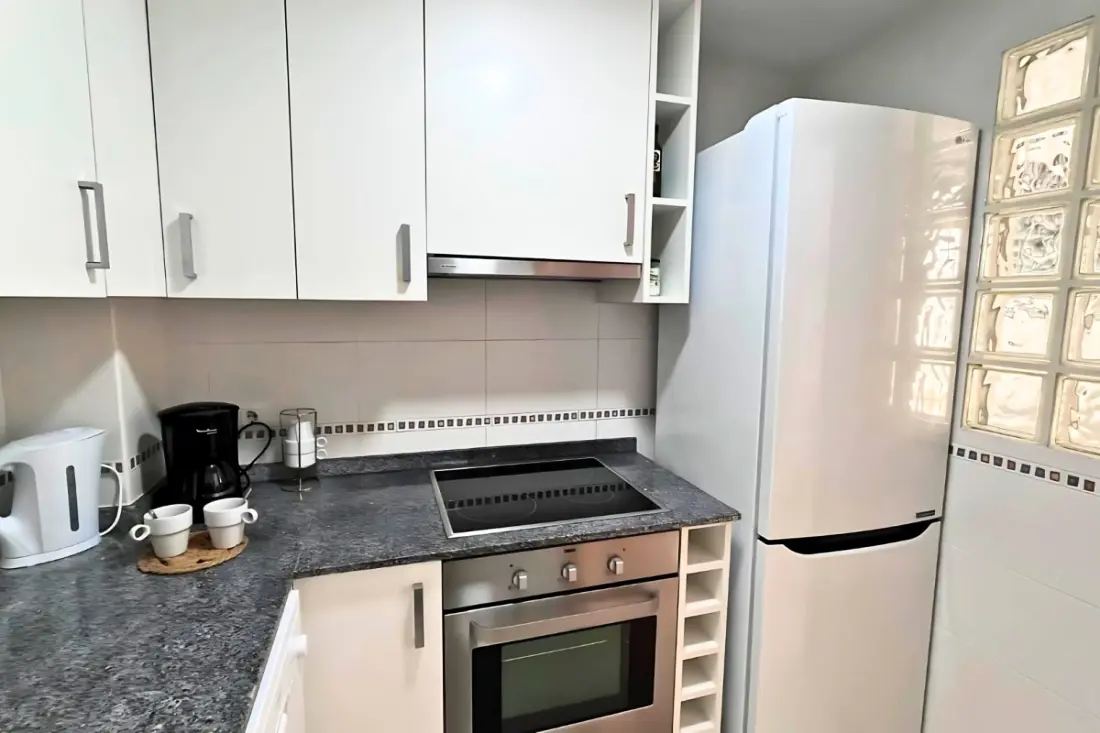 Fényes apartman 50m De La Plage medencével és parkolóval