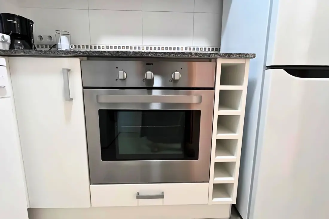 Fényes apartman 50m De La Plage medencével és parkolóval
