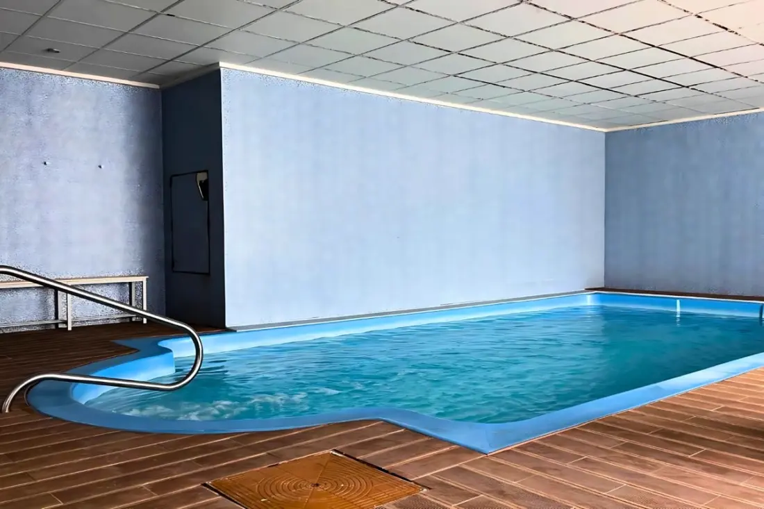 Fényes apartman 50m De La Plage medencével és parkolóval