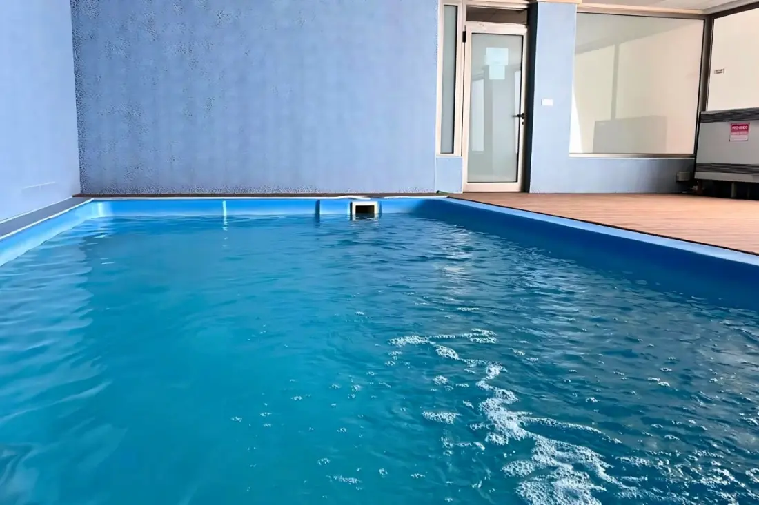 Fényes apartman 50m De La Plage medencével és parkolóval