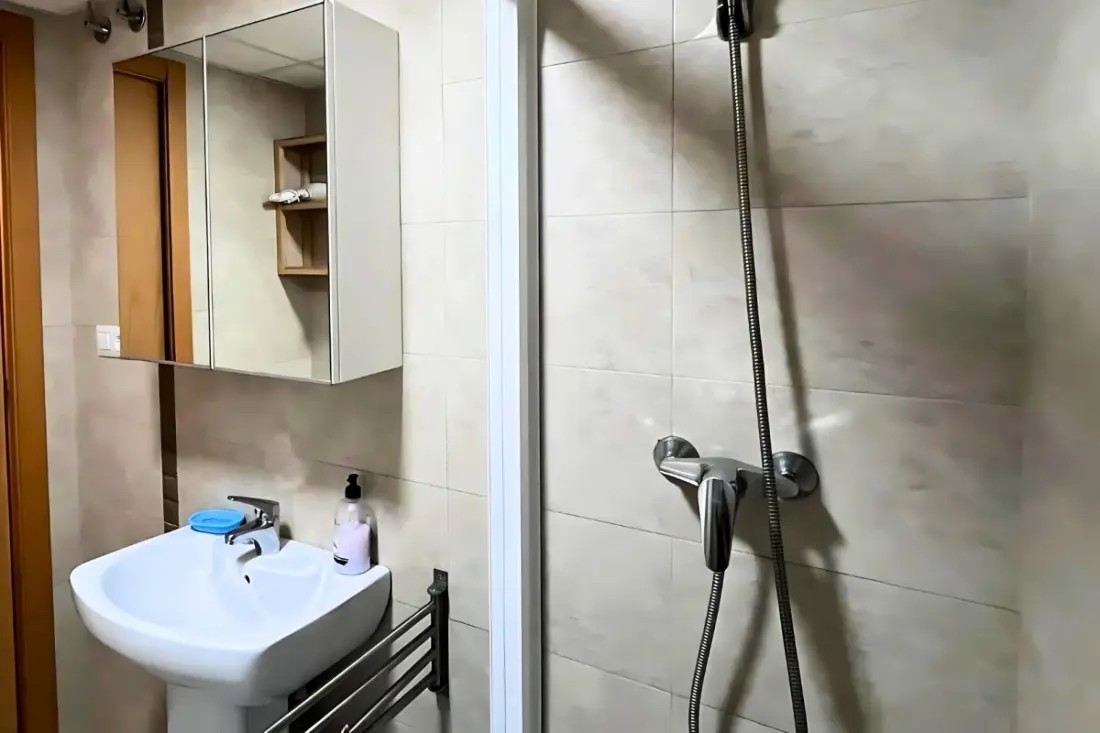 Fényes apartman 50m De La Plage medencével és parkolóval