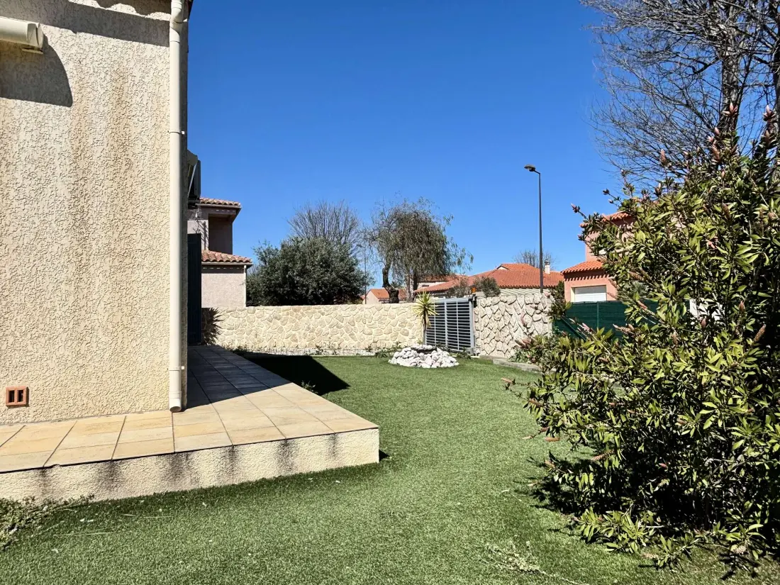 Residence Ar000-e12-elne
