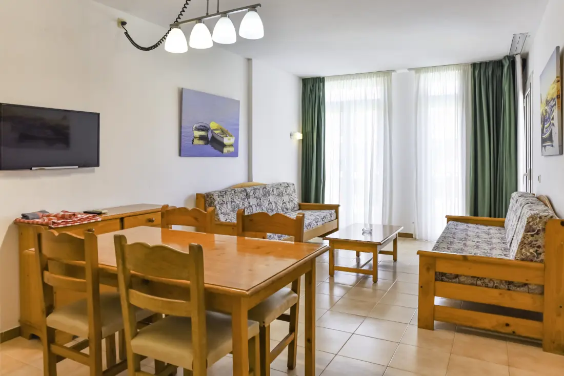 Comte d'Empuries Apartamentos2 Csillagok★★