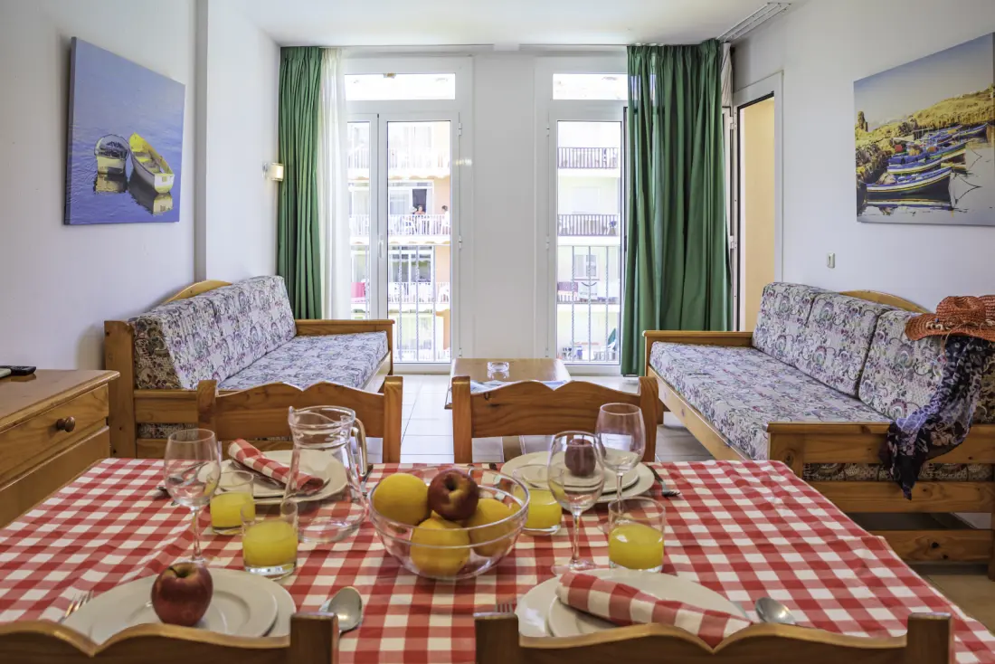 Comte d'Empuries Apartamentos2 Csillagok★★