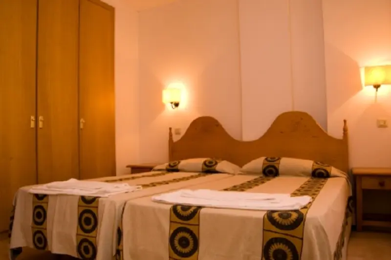Comte d'Empuries Apartamentos2 Csillagok★★