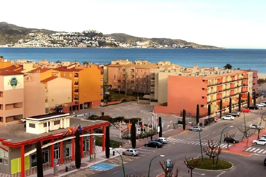 Comte d'Empuries Apartamentos2 Csillagok★★